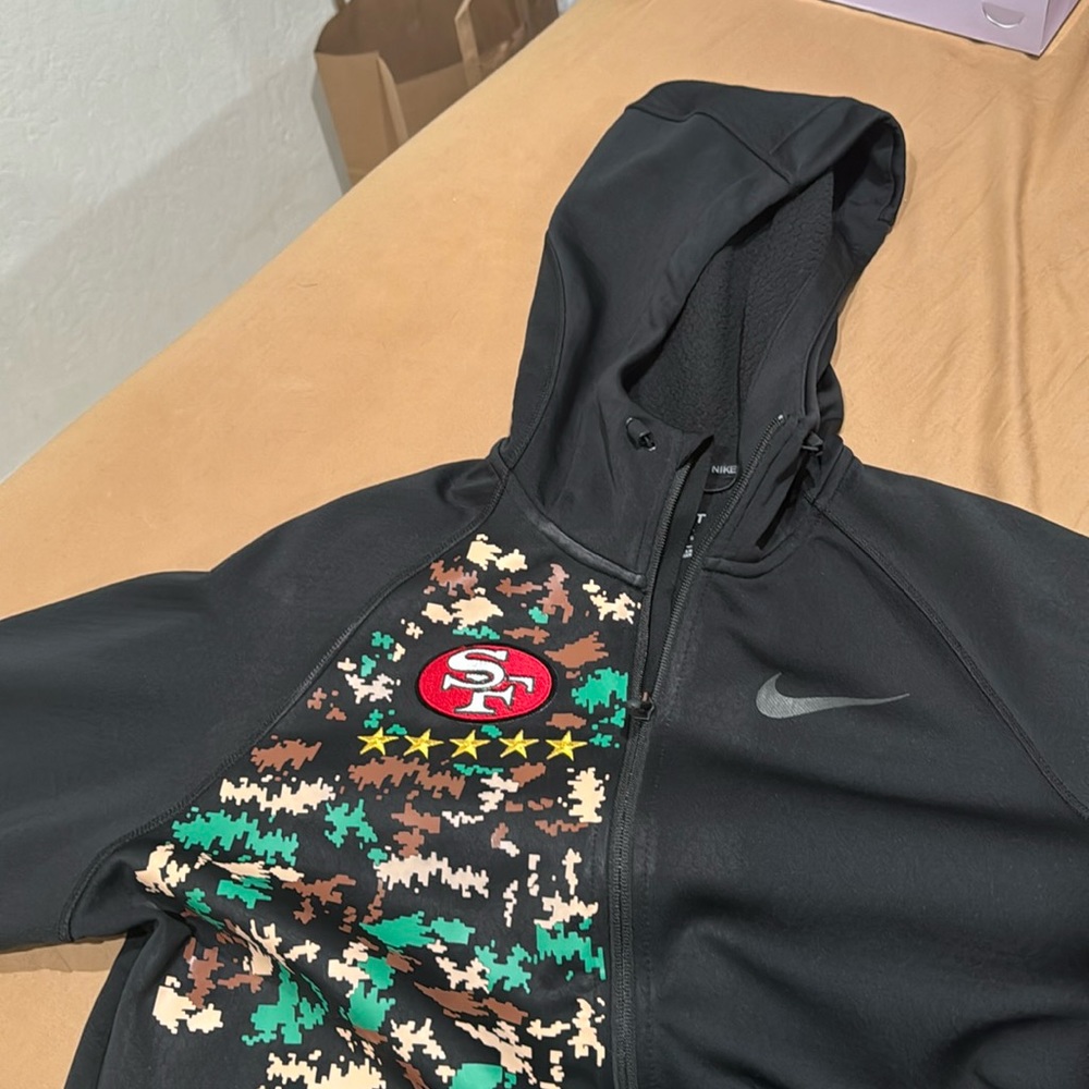 Selling a black 49ers Nike dri-fit custom jacket.